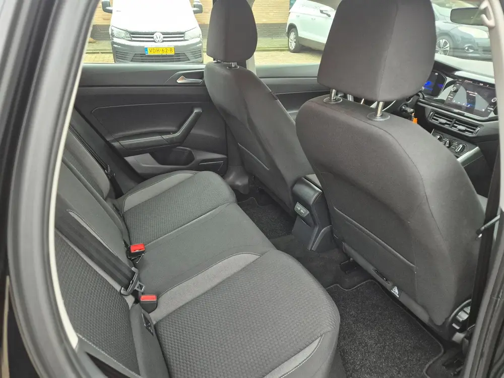 Volkswagen Polo 1.0 TSI Life uit 2022, foto 16