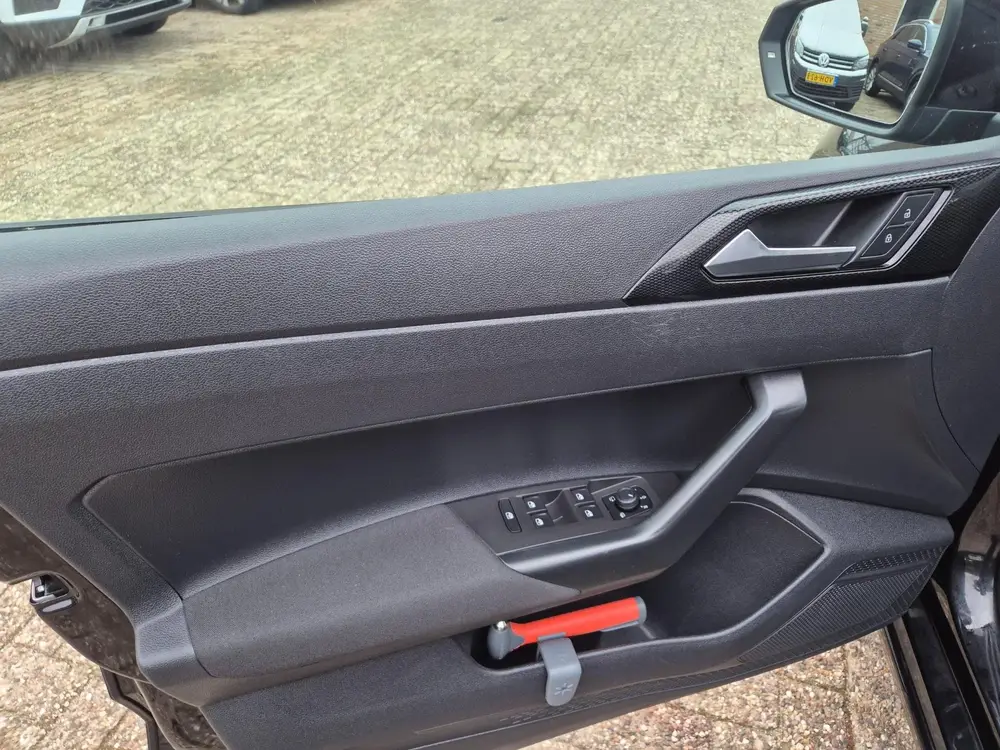 Volkswagen Polo 1.0 TSI Life uit 2022, foto 17