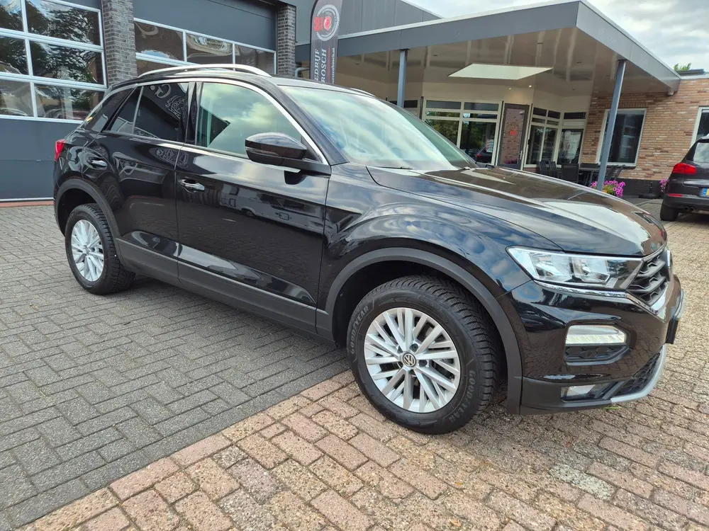 Volkswagen T-Roc 1.0 TSI Style uit 2020, foto 11
