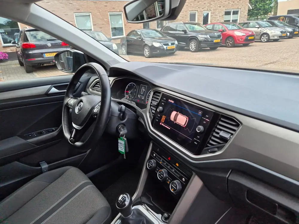 Volkswagen T-Roc 1.0 TSI Style uit 2020, foto 14