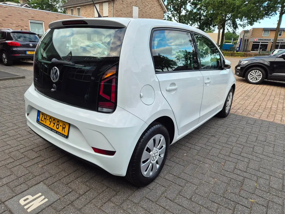 Volkswagen Up! 1.0 BMT move up! uit 2019, foto 8