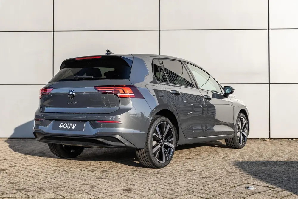 Volkswagen Golf 1.5 TSI 115pk Life Edition | 18" Velgen | Tr uit 2026, foto 2