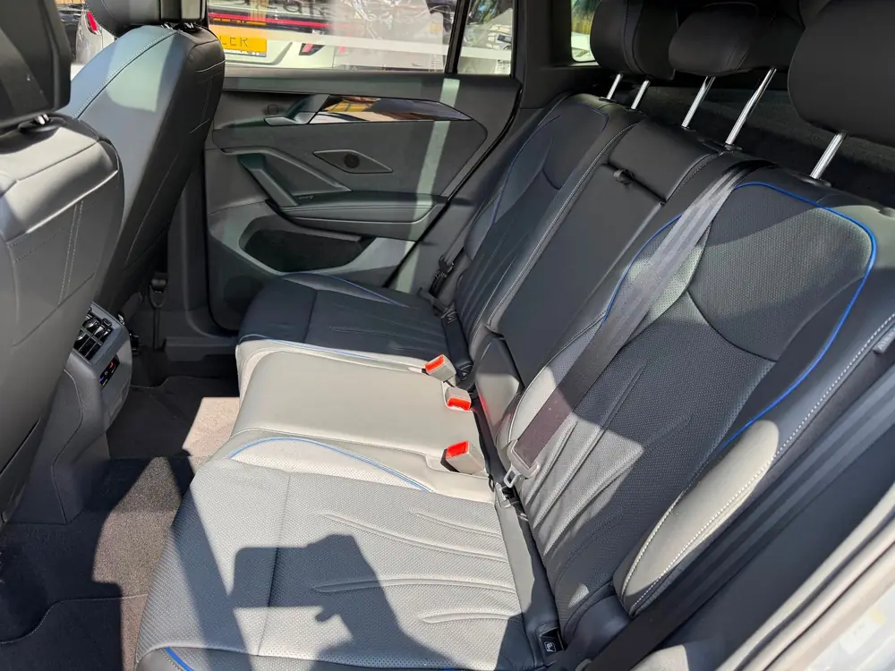 Volkswagen Tiguan 1.5 eHybrid R-Line Edition 272PK PANORAMA uit 2026, foto 14