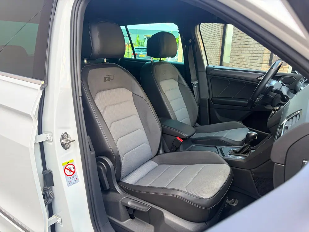 Volkswagen Tiguan 1.5 TSI ACT Highline Business R-Line | LED uit 2019, foto 5