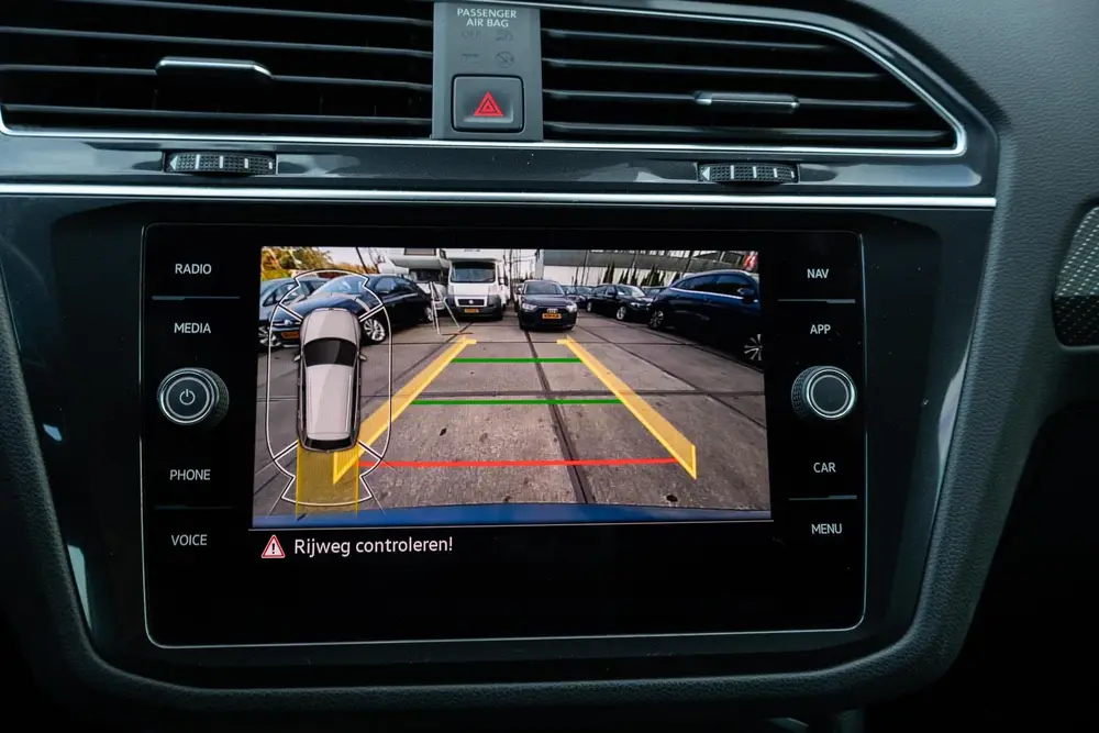 Volkswagen Tiguan 1.4 TSI R-line IQ-LIGHTS|TREKHAAK|AUTOPARK uit 2022, foto 8