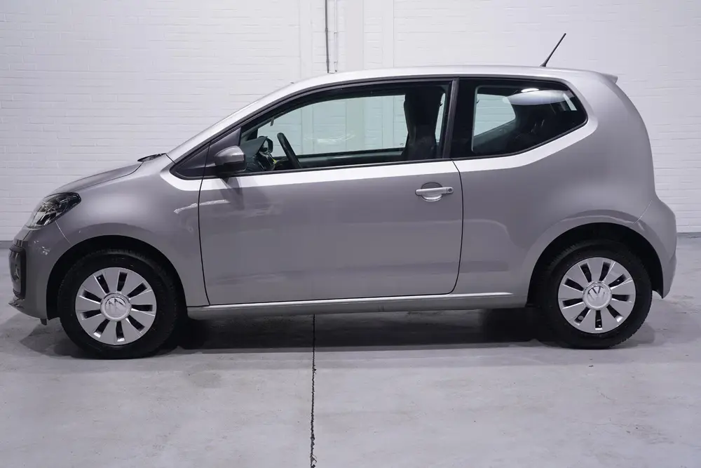 Volkswagen Up! 1.0 Stoelverwarming Bluetooth DAB Radio all-s uit 2021, foto 7