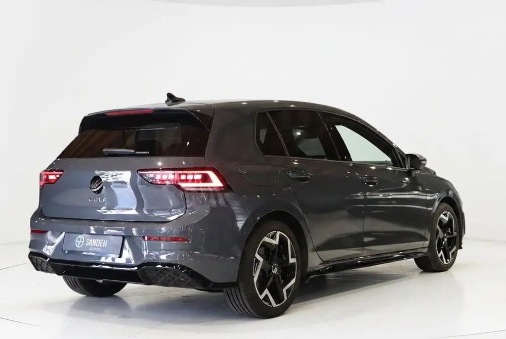 Volkswagen Golf 1.5 TSI R-Line Edition|150PK|Ledmatrix|Navig uit 2025, foto 13