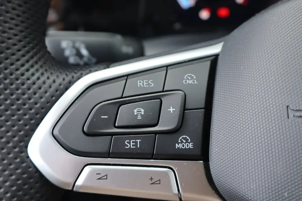 Volkswagen Golf 1.5 TSI R-Line Edition|150PK|Ledmatrix|Navig uit 2025, foto 17