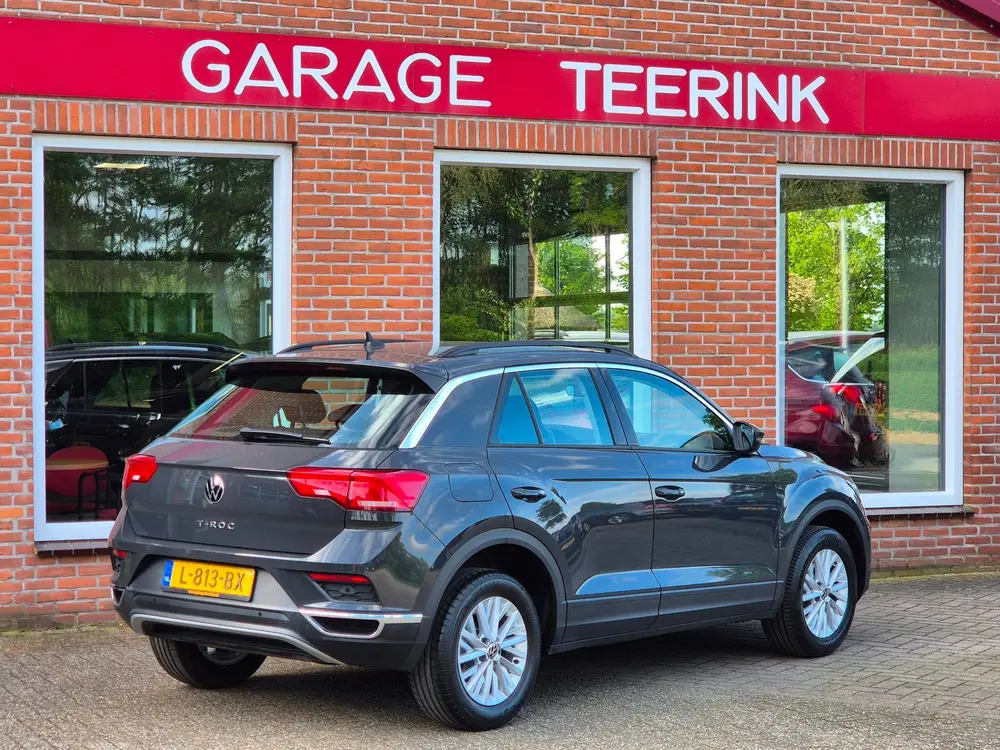 Volkswagen T-Roc 1.0 TSI Style 110PK 5drs airco, adapt.cruis uit 2021, foto 3