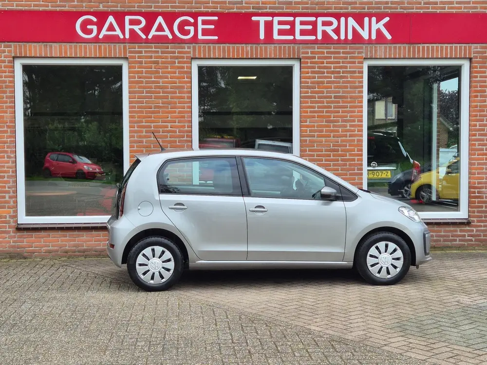 Volkswagen Up! 1.0 BMT move up! 60PK 5drs airco, navi, carki uit 2020, foto 19