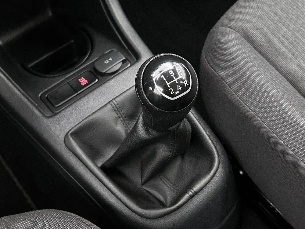 Volkswagen Up! 1.0 65 PK | Maps + More | Bluetooth | DAB+ Ra uit 2021, foto 15