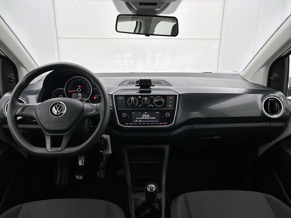 Volkswagen Up! 1.0 65 PK | Maps + More | Bluetooth | DAB+ Ra uit 2021, foto 17