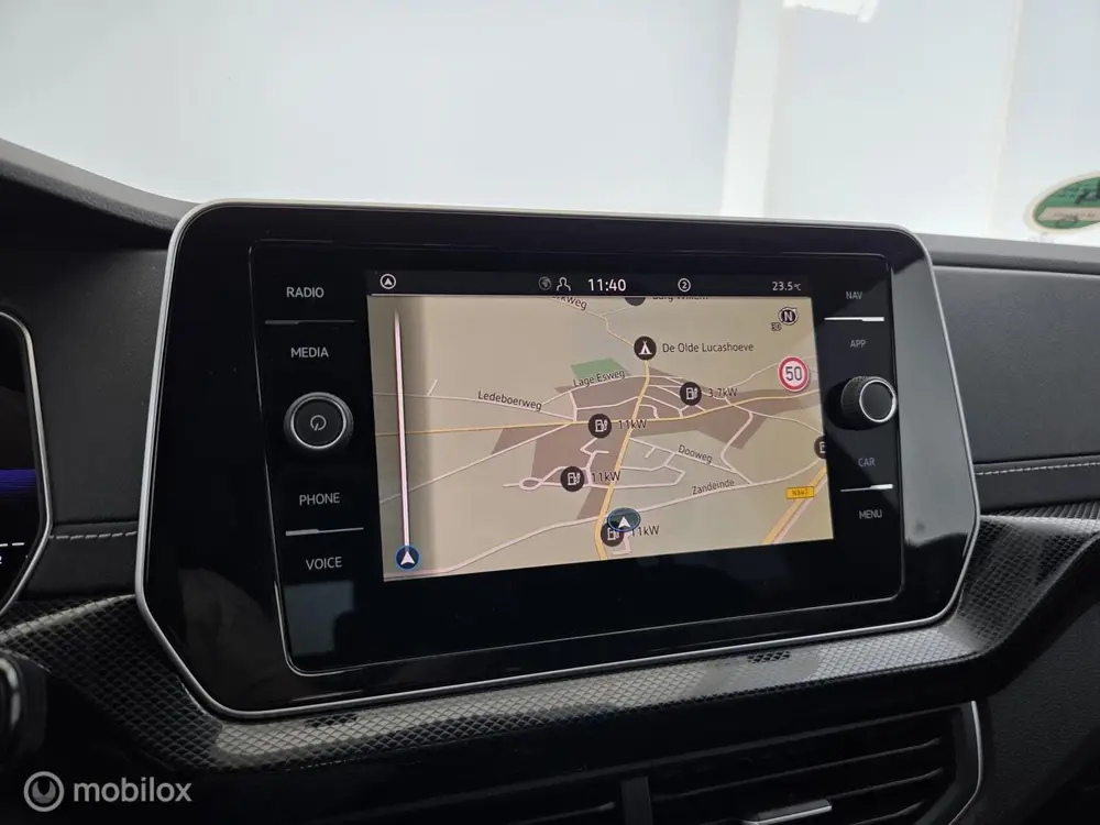 Volkswagen T-Cross 1.5 TSI R-Line trekhaak|IQled|Stoelverw.| uit 2025, foto 10