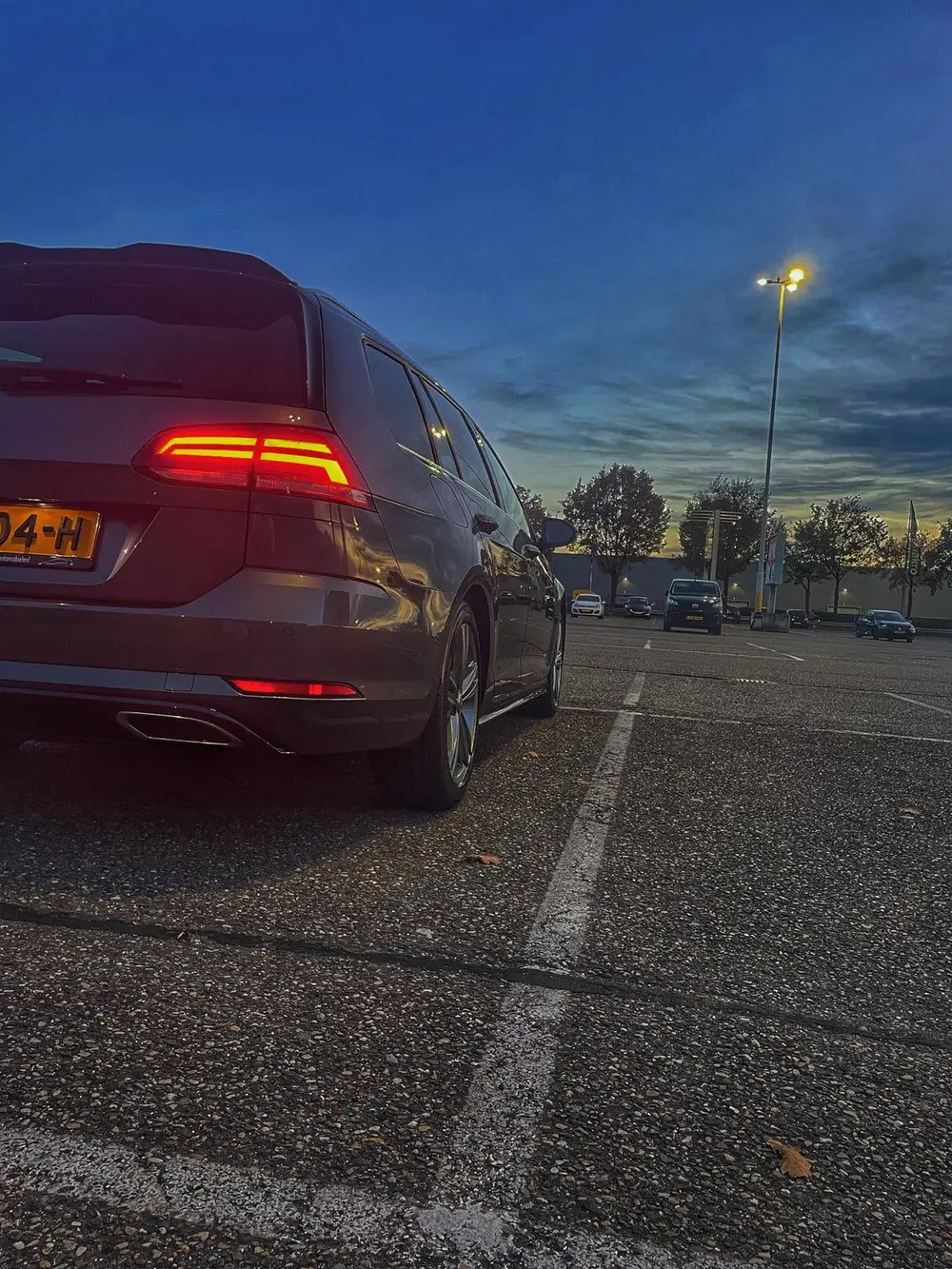 Volkswagen Golf Variant 1.5 TSI 150pk 7-DSG 2019 Grijs uit 2019, foto 4