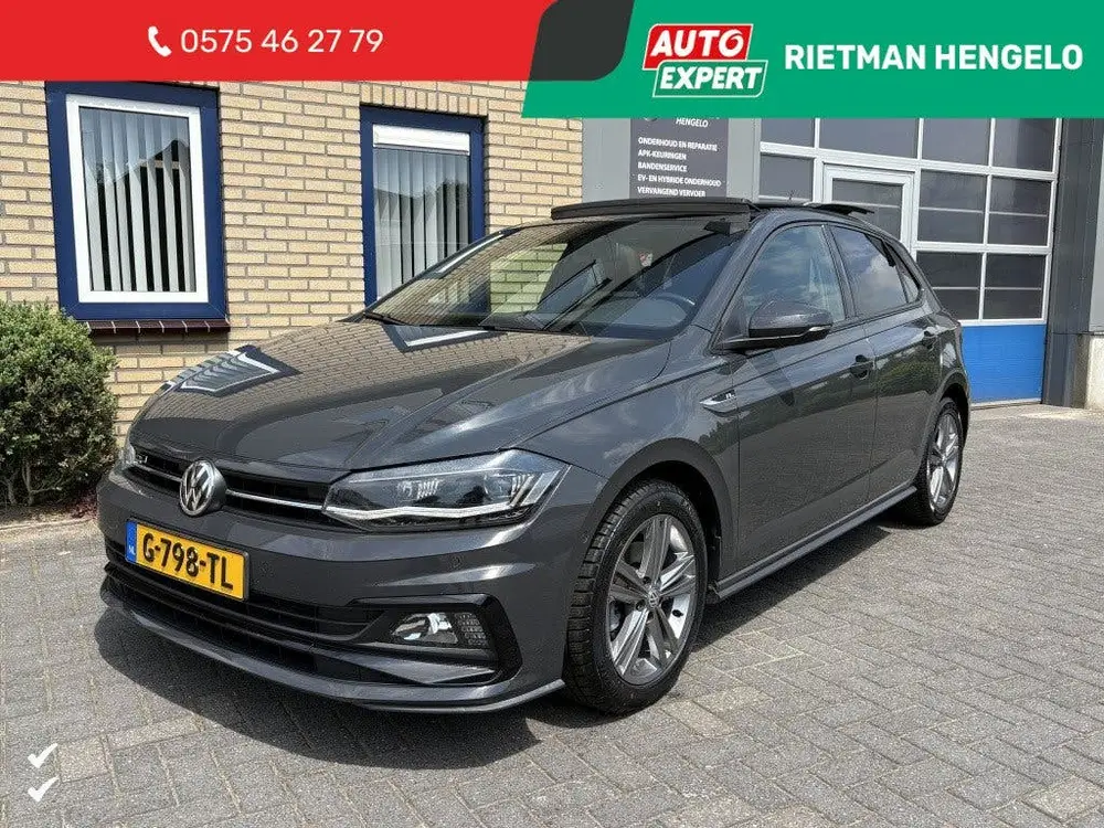 Volkswagen Polo 1.0 TSI Highl.BnsR APPLE CARPLAY-PANO-RIJKLA uit 2019