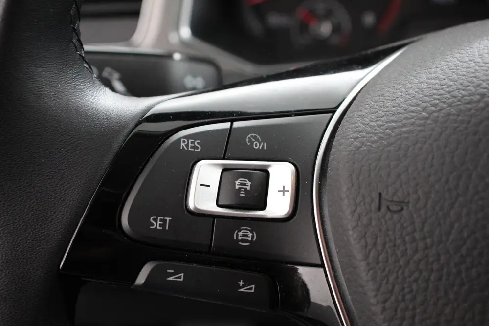 Volkswagen T-Roc 1.5 TSI DSG Style Navigatie Climate Control uit 2020, foto 17