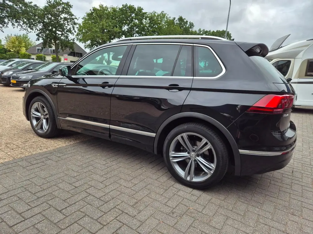 Volkswagen Tiguan 1.5 TSI ACT Highline Business R uit 2020, foto 5