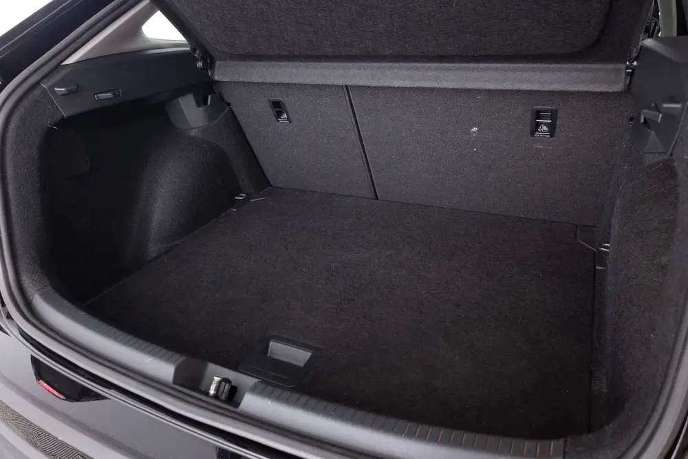 Volkswagen Taigo 1.0 TSI Life Edition|A.camera|Adapt.Cruise| uit 2024, foto 8