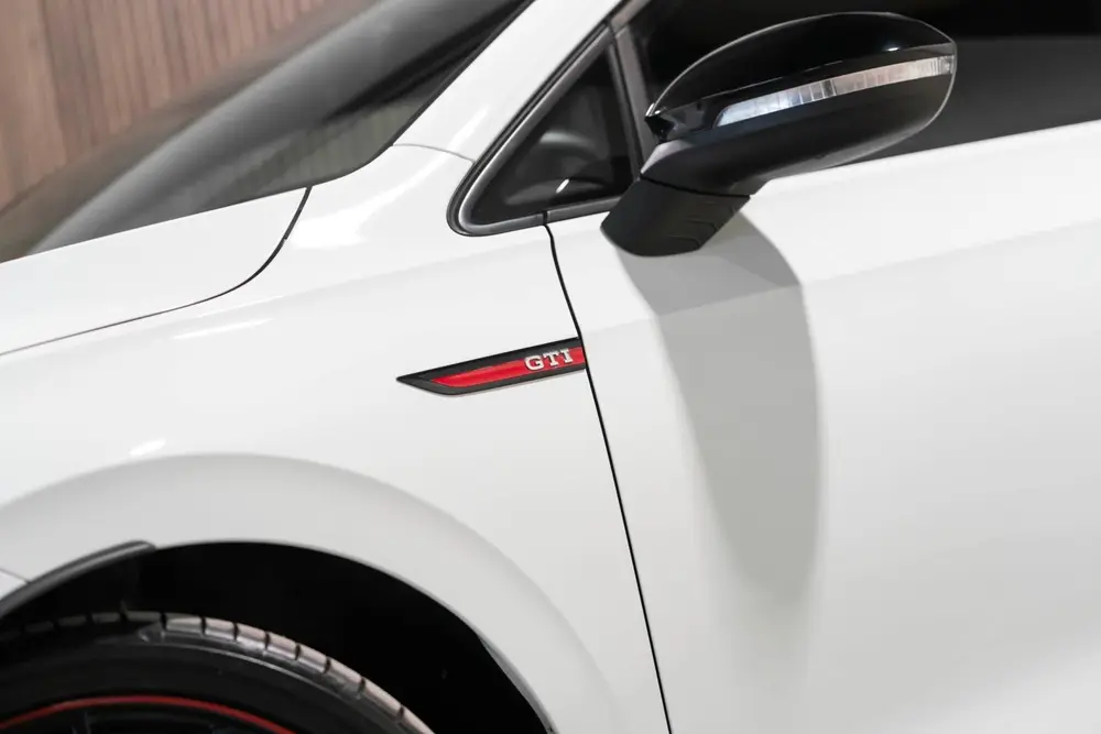 Volkswagen Golf 2.0 TSI GTI 45 JAHRE EDITION AKRAPOVIC DSG P uit 2022, foto 11