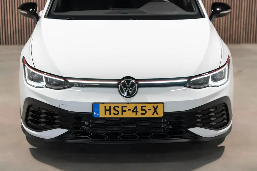 Volkswagen Golf 2.0 TSI GTI 45 JAHRE EDITION AKRAPOVIC DSG P uit 2022, foto 5