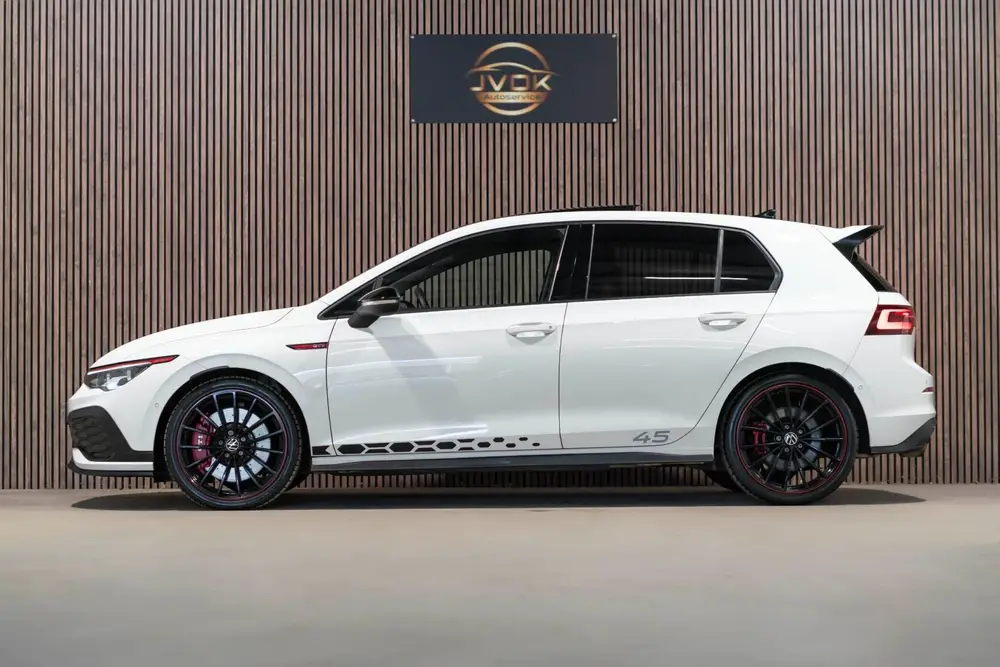 Volkswagen Golf 2.0 TSI GTI 45 JAHRE EDITION AKRAPOVIC DSG P uit 2022, foto 9