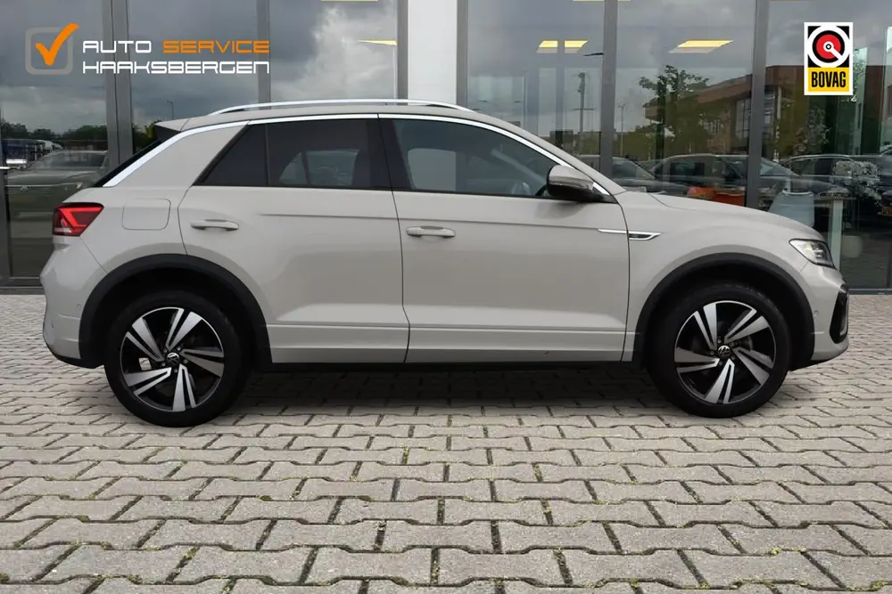 Volkswagen T-Roc 1.5 TSI R-Line | ACC | Camera | Virtual Coc uit 2025, foto 5
