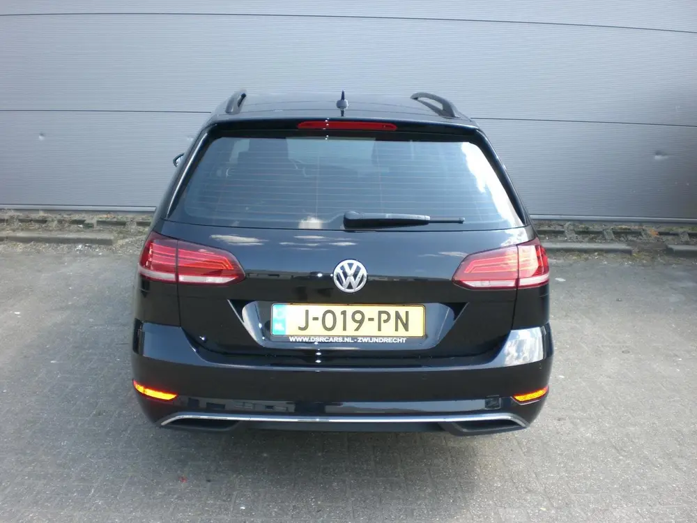 Volkswagen Golf Variant 1.0 TSI Highline 115pk Automaat (DSG uit 2019, foto 12