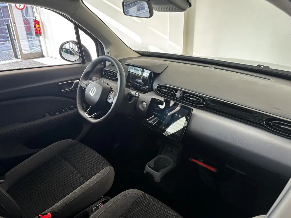 Leapmotor T03 Design 37.3 kWh Navigatie uit 2025, foto 12
