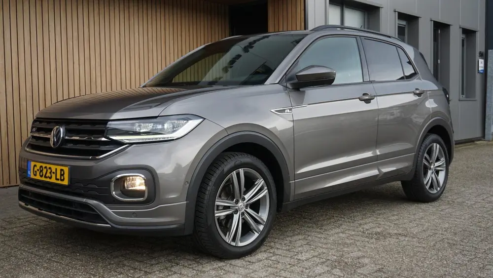 Volkswagen T-Cross 1.0 TSI 115pk 2x R-line Virtual Cockpit L uit 2019, foto 4