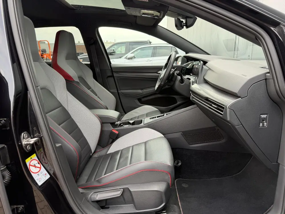 Volkswagen Golf 2.0 TSI GTI PANO | H\K | DCC | LEDER uit 2022, foto 12