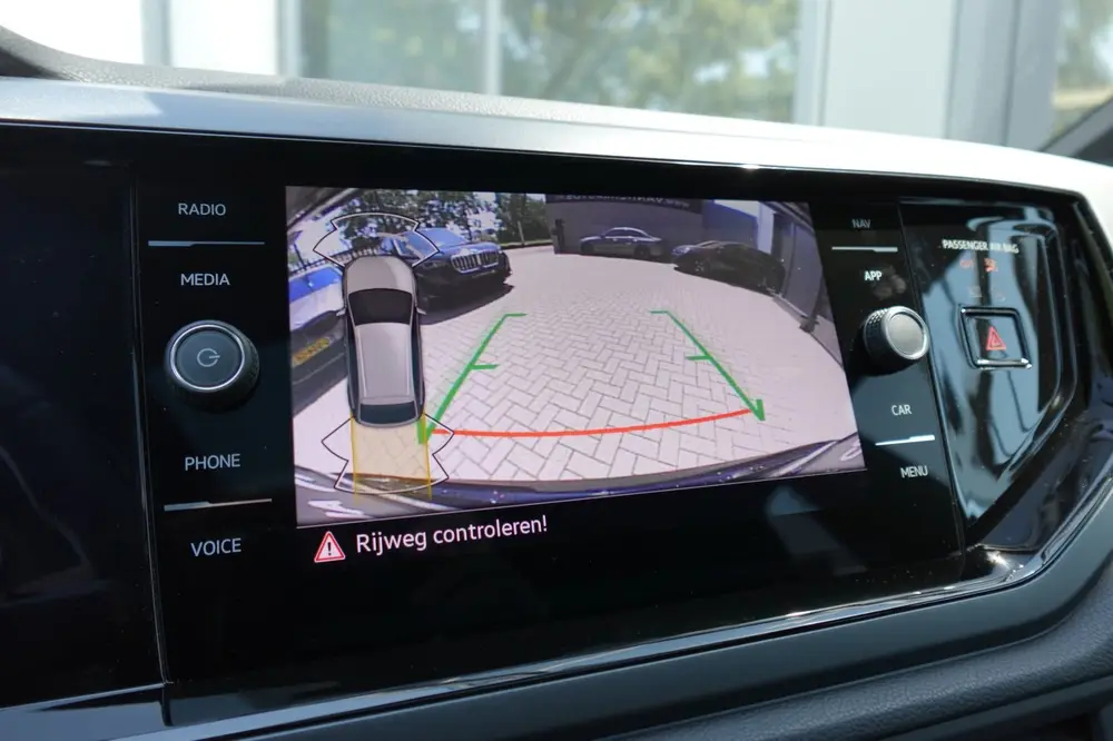 Volkswagen Taigo 1.5 TSI R-Line PANO CAM CARPLAY' uit 2022, foto 5