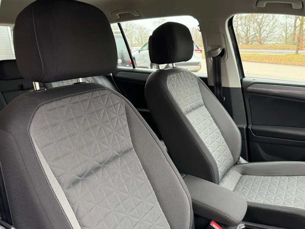 Volkswagen Tiguan 1.4 TSI eHybrid Life / Trekhaak / DH / uit 2022, foto 13