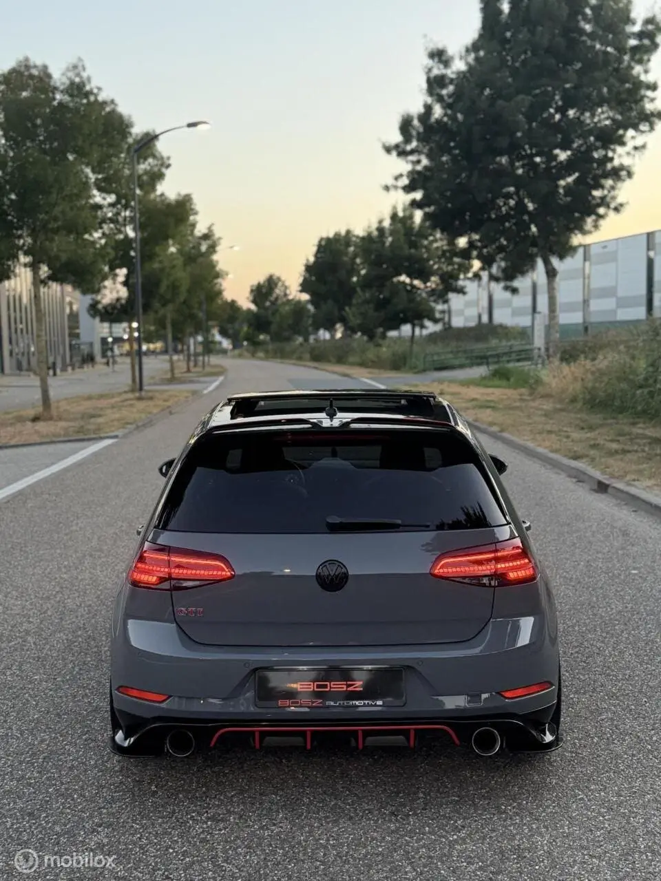 Volkswagen Golf 7.5 2.0 TSI GTI TCR DSG PANO NARDO DCC BULLX uit 2019, foto 14