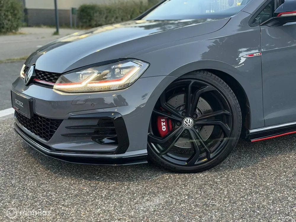 Volkswagen Golf 7.5 2.0 TSI GTI TCR DSG PANO NARDO DCC BULLX uit 2019, foto 18