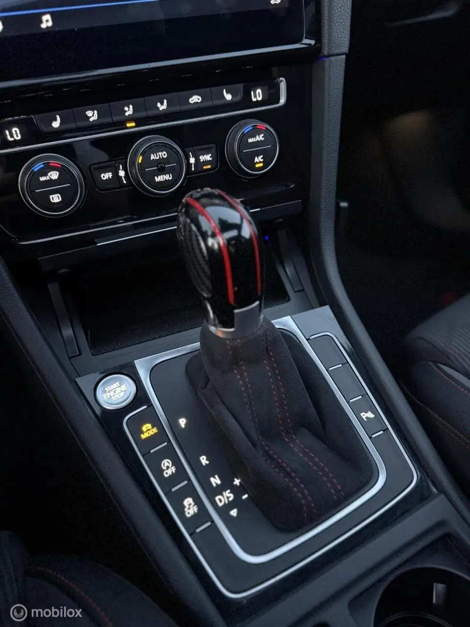 Volkswagen Golf 7.5 2.0 TSI GTI TCR DSG PANO NARDO DCC BULLX uit 2019, foto 9