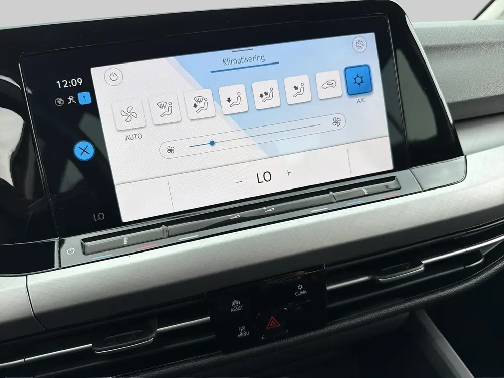 Volkswagen Golf 1.0 TSI Life uit 2022, foto 18