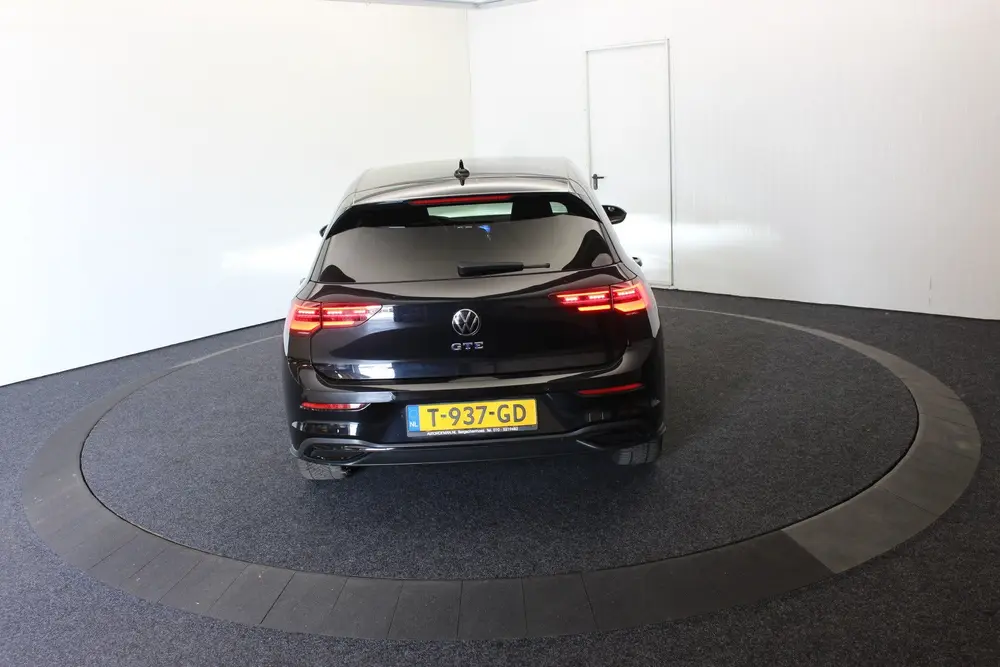 Volkswagen Golf GTE 245PK IQ Light Camera Dodeh Detec Cruise uit 2022, foto 18
