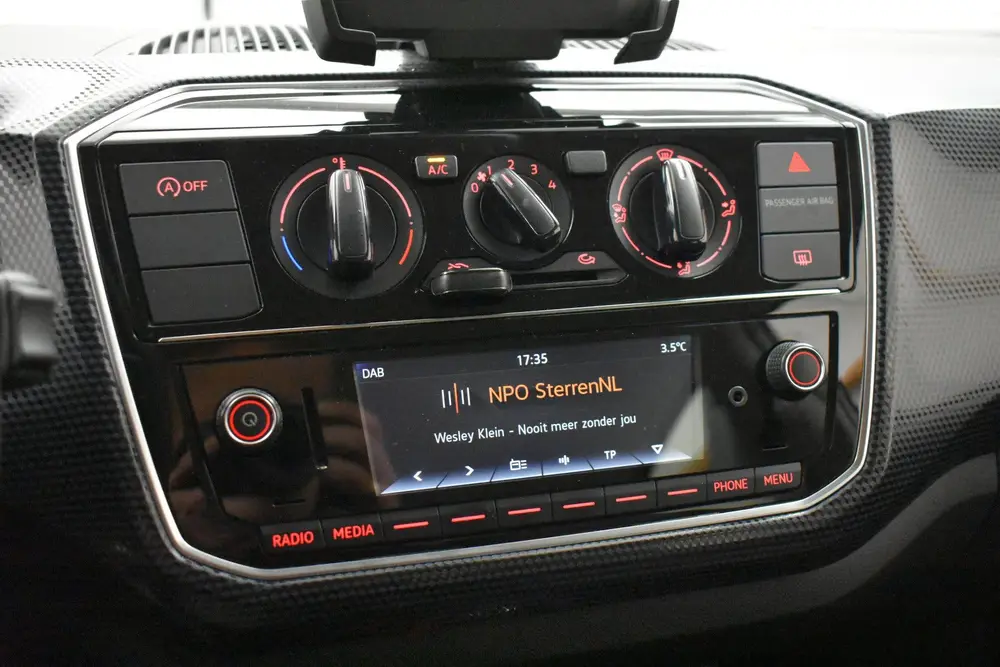 Volkswagen Up! 1.0 BMT move up Executive (bj 2019) uit 2019, foto 17