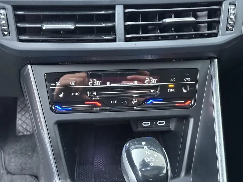 Volkswagen Taigo 1.0 TSI Style | 110 PK | Automaat | Panoram uit 2023, foto 18