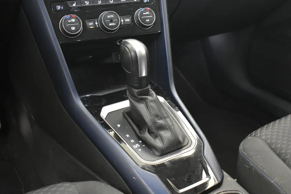 Volkswagen T-Roc 1.5 TSI Sport R Bi-tone Automaat Navi Carpl uit 2020, foto 6