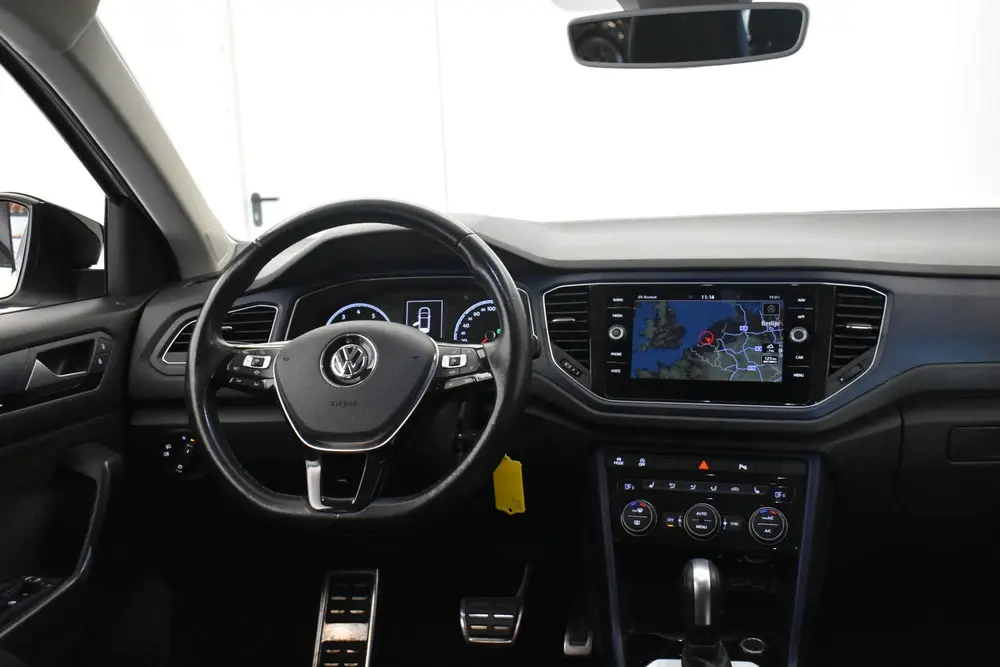 Volkswagen T-Roc 1.5 TSI Sport R Bi-tone Automaat Navi Carpl uit 2020, foto 7