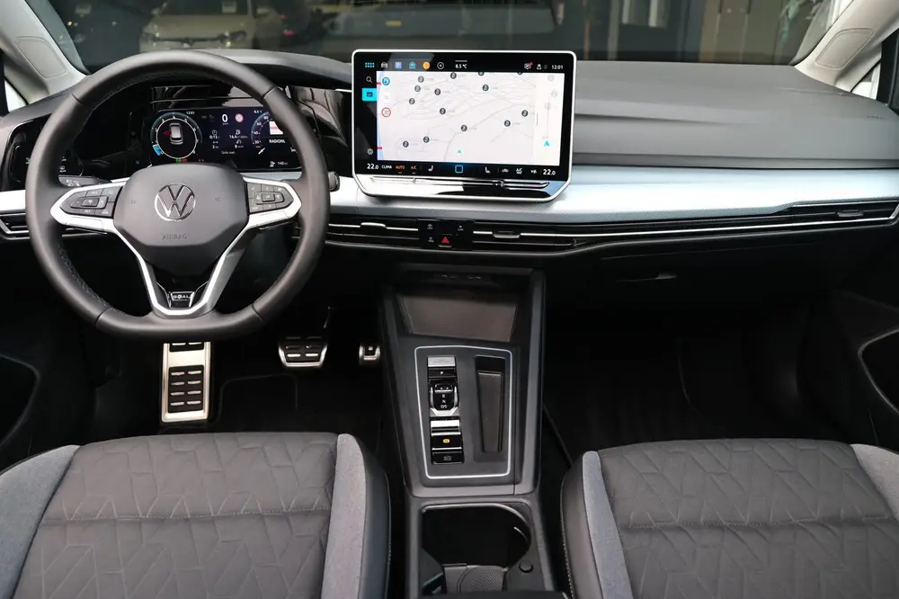Volkswagen Golf 8.5 1.5 eTSI 115PK DSG Goal Edition Pano Nav uit 2025, foto 12