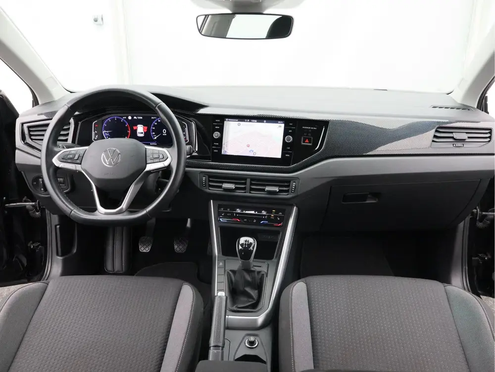 Volkswagen Polo 1.0 TSI Life Business/ ECC/ Zeer mooi! uit 2022, foto 2