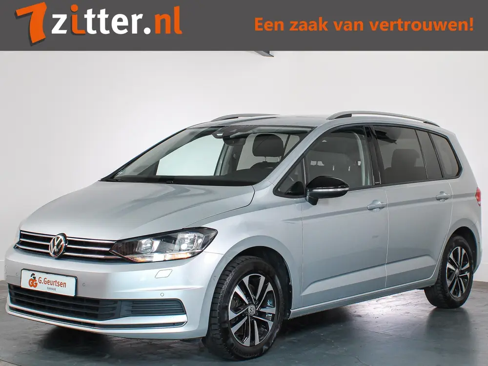 Volkswagen Touran 1.0 TSI Comfortline 7-Persoons Navigatie uit 2019