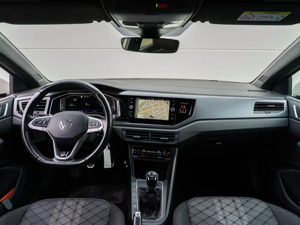 Volkswagen Polo 1.0 95pk TSI R-Line Business | Carplay | Ful uit 2022, foto 2