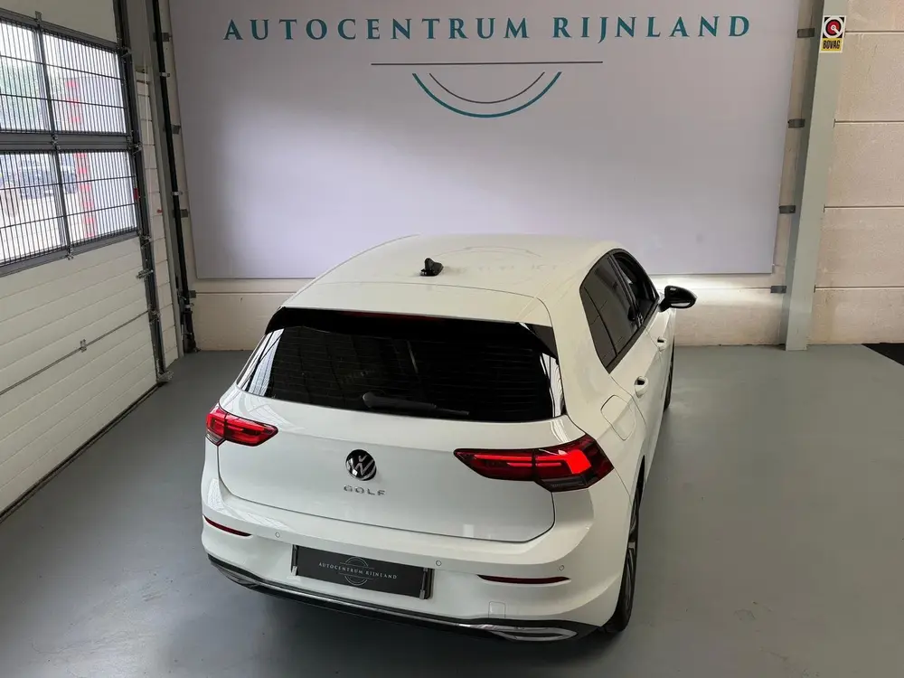 Volkswagen Golf 1.5 TSI Life Business, Camera, Stoel/stuurve uit 2020, foto 11