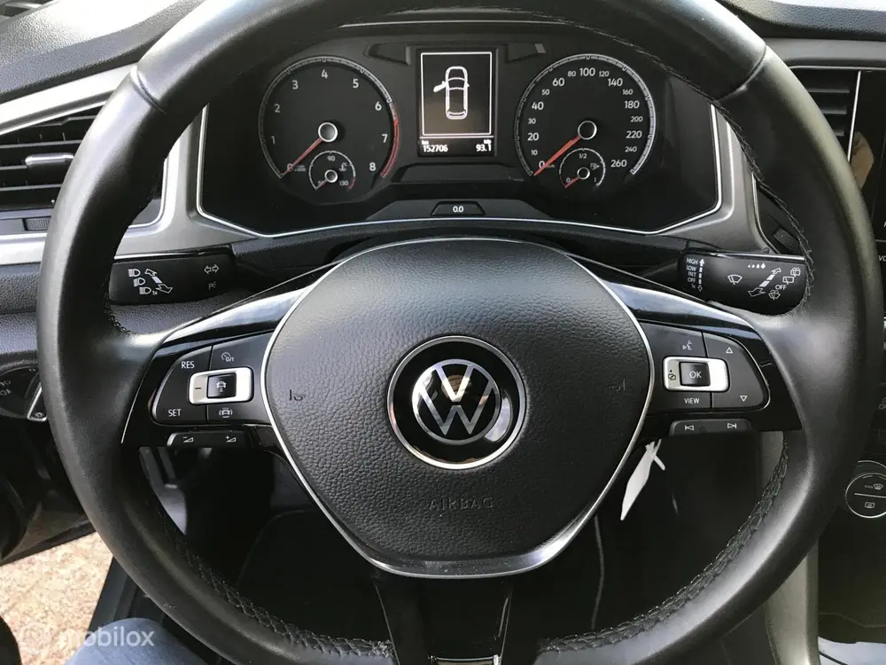 Volkswagen T-Roc 1.0 TSI Style panoramadak, camera uit 2021, foto 16