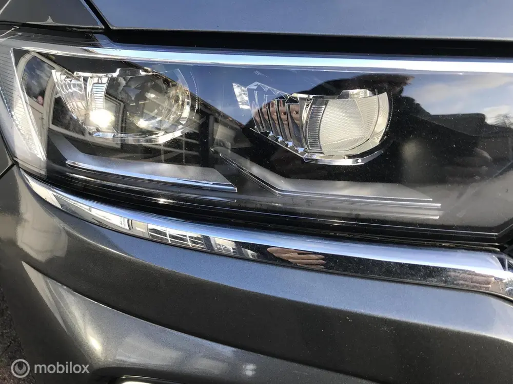 Volkswagen T-Roc 1.0 TSI Style panoramadak, camera uit 2021, foto 19