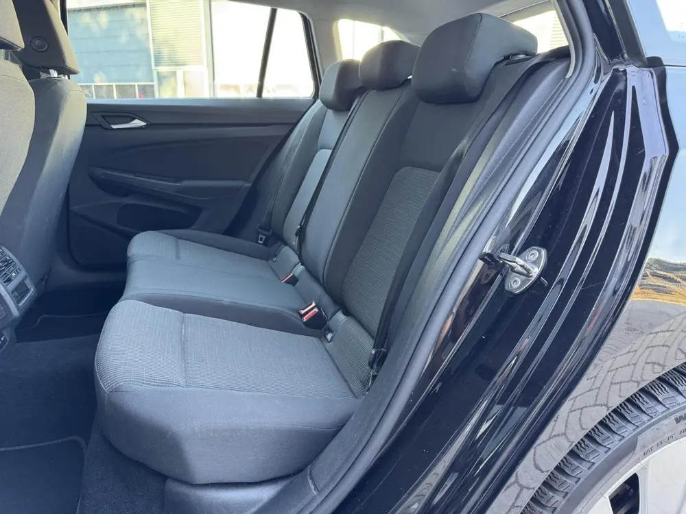 Volkswagen Golf Variant 1.0 TSI Life | Carplay | Adaptive cr uit 2022, foto 6