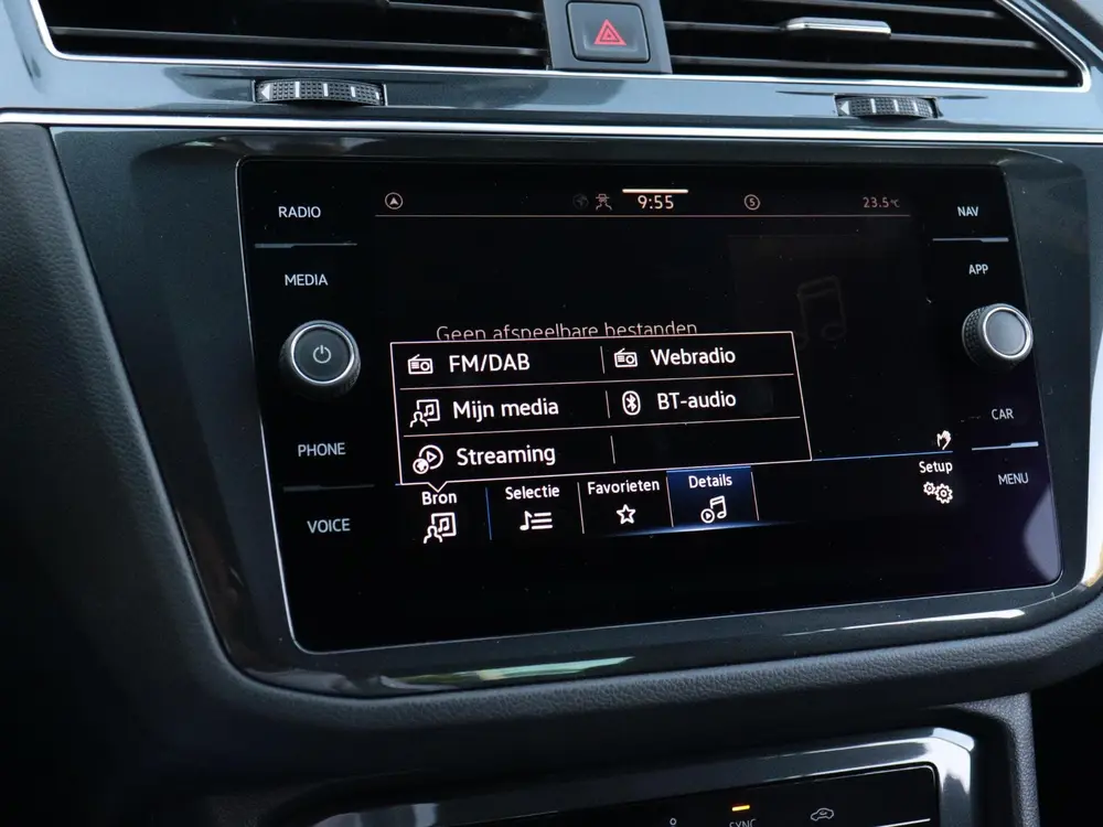 Volkswagen Tiguan 1.5 TSI R-Line Business+ | Cruise | DAB | uit 2024, foto 17